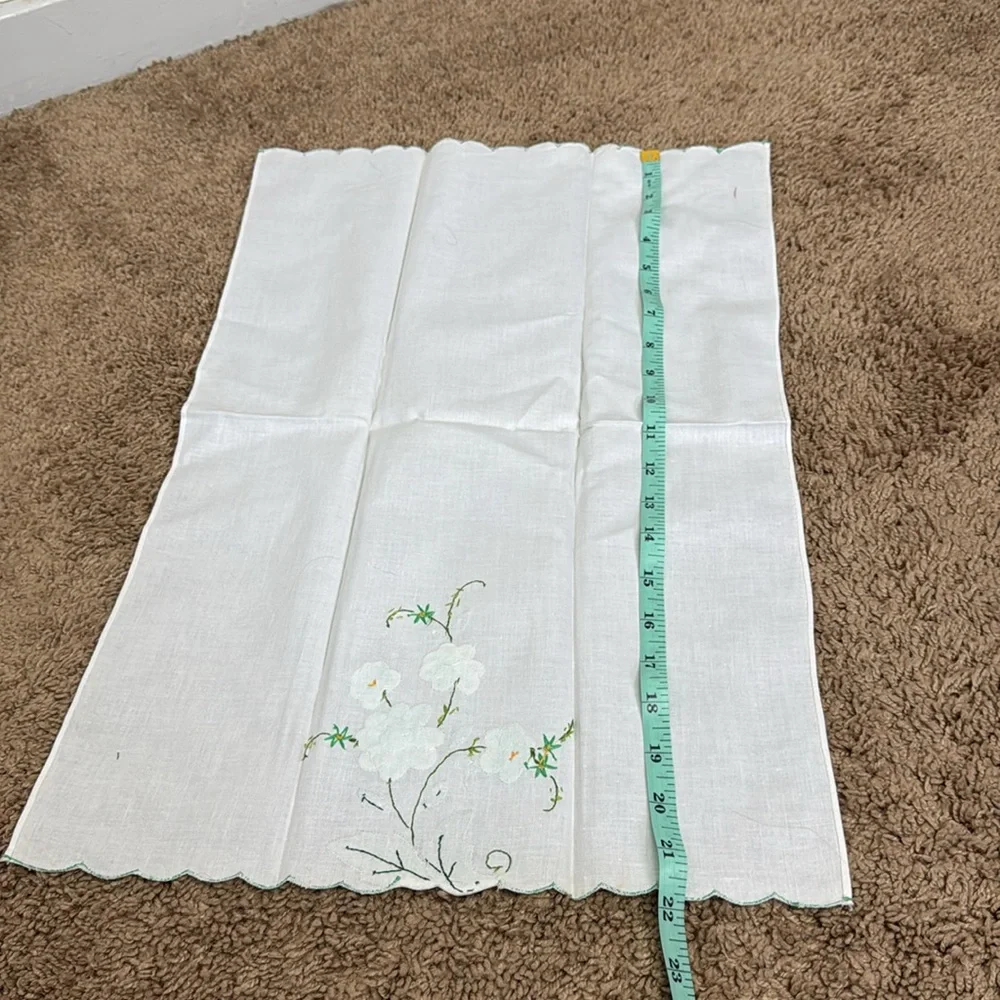 Vintage Mid Century Hand Embroidered Handmade Napkins Green White Floral Flowers